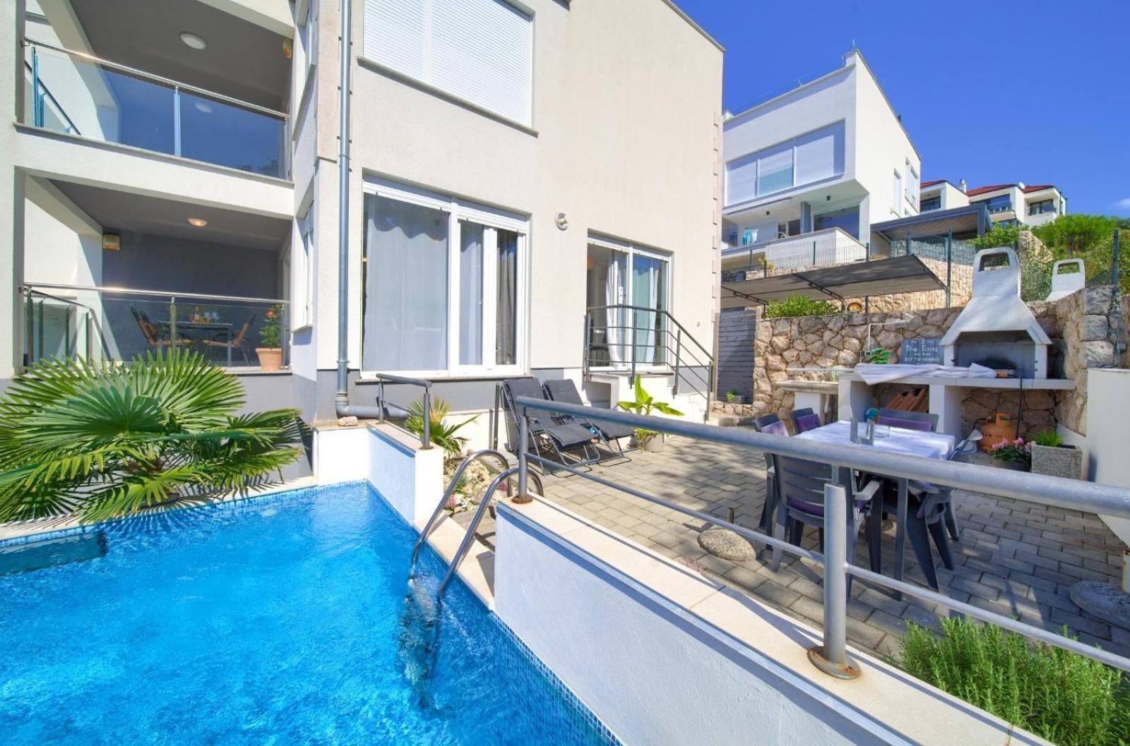 Apartment Sasso Bianco With The Private Pool Njivice Luaran gambar